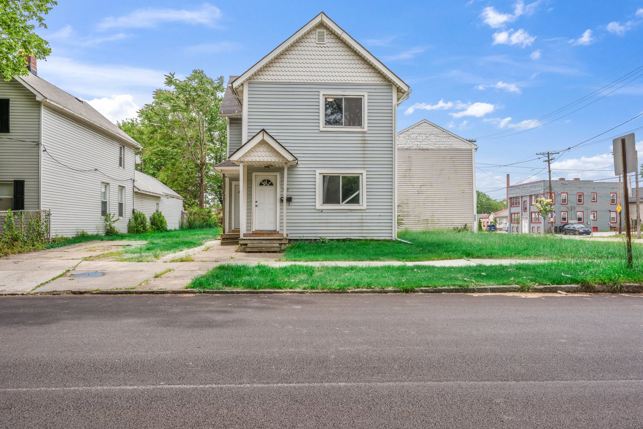 Cleveland Townhome: 3449 Wade Ave