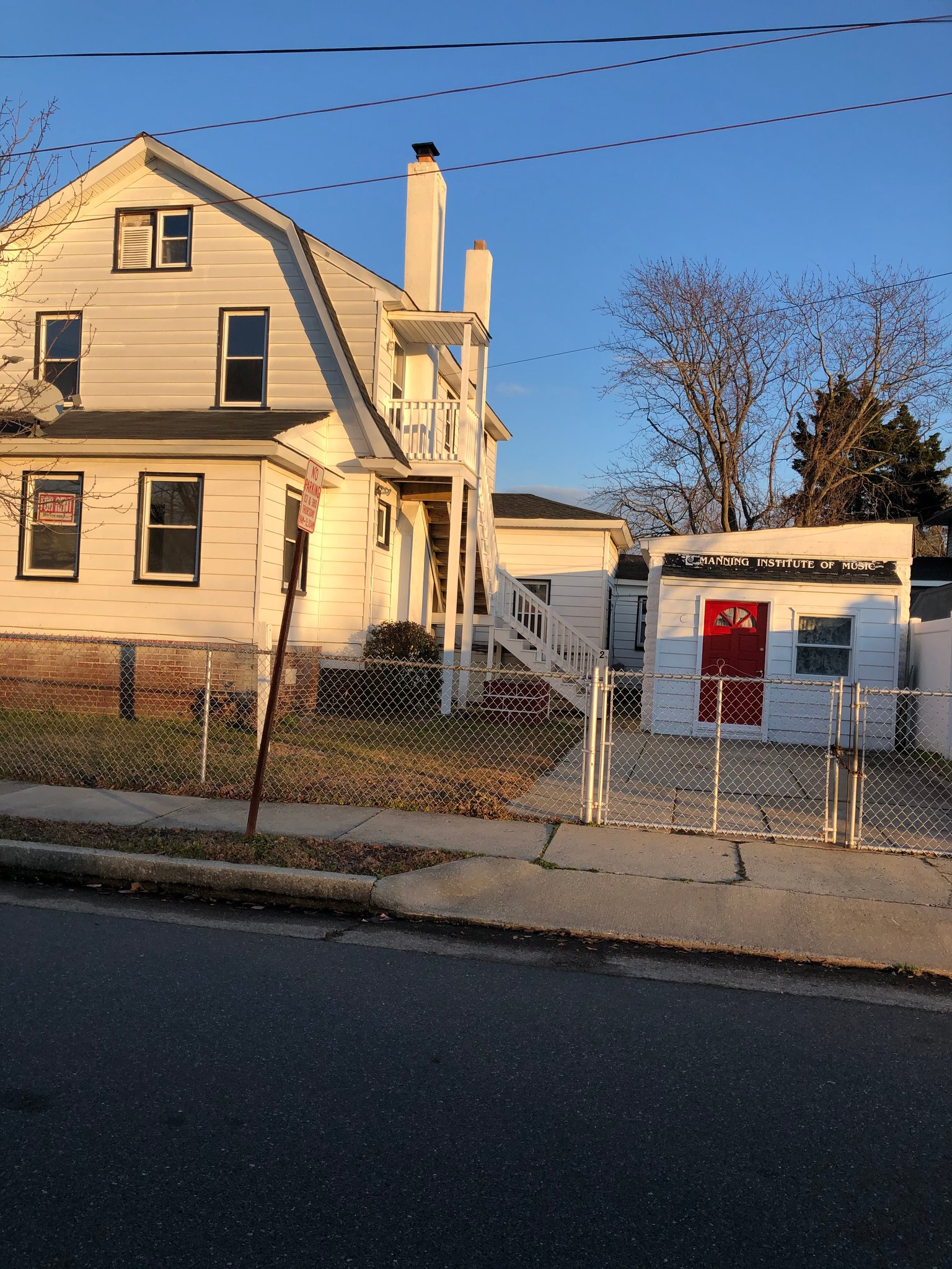 Atlantic City Apartment: 1532 Emerson Avenue