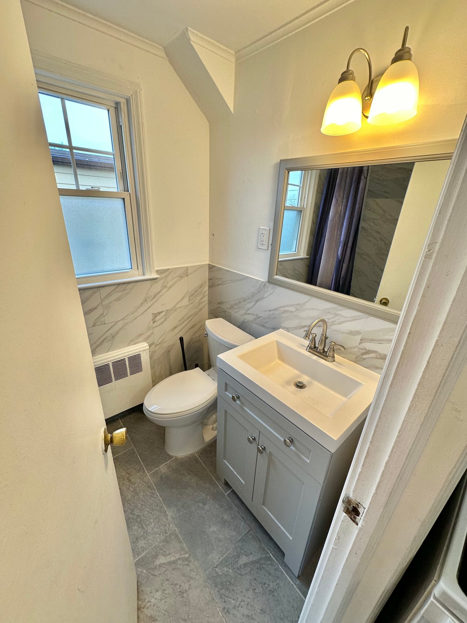 Lynbrook Townhome: 68 shipherd ave, lynbrook ny 11563