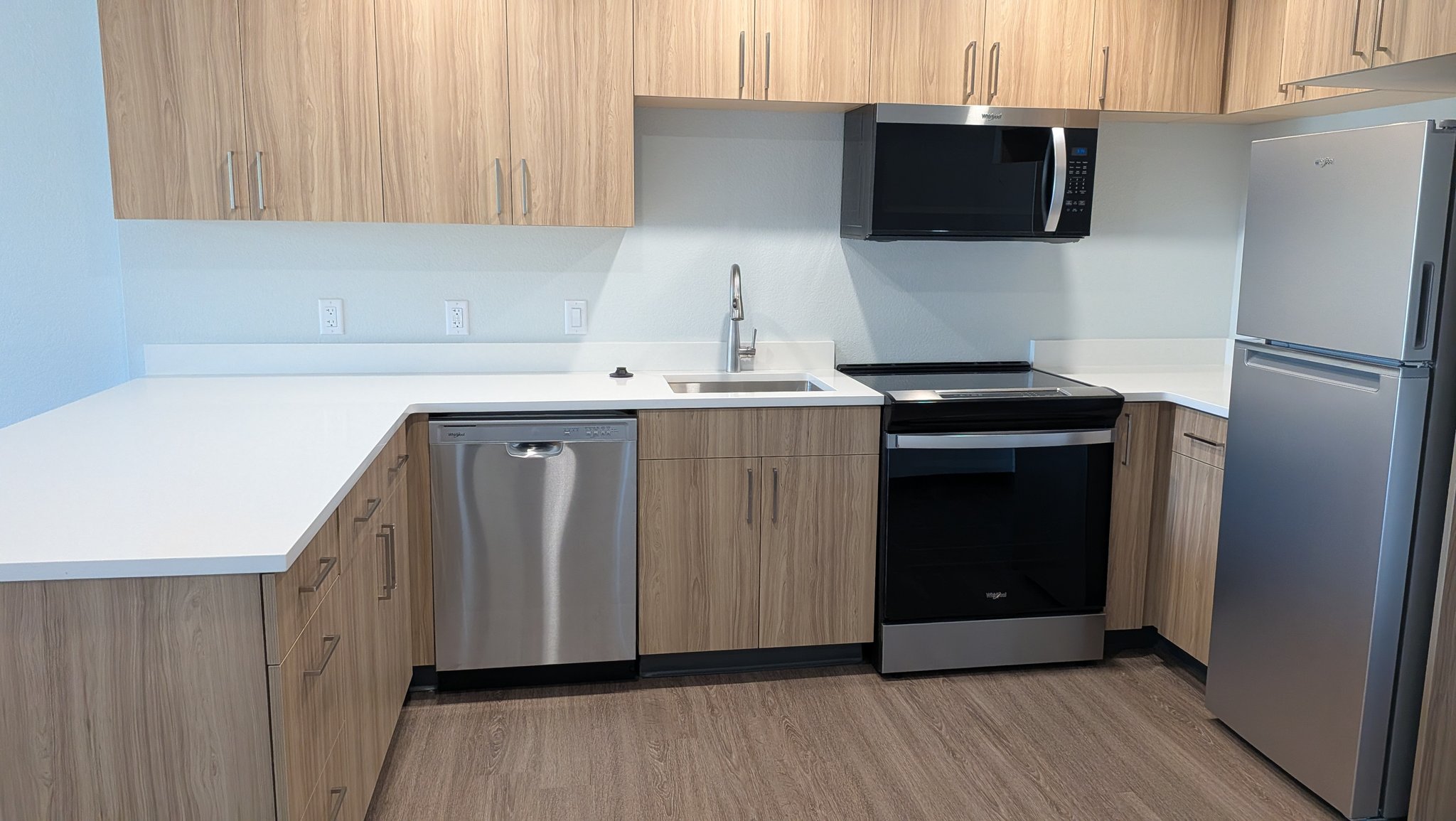 Castle Rock Condo: 200 E Wolfensberger Rd