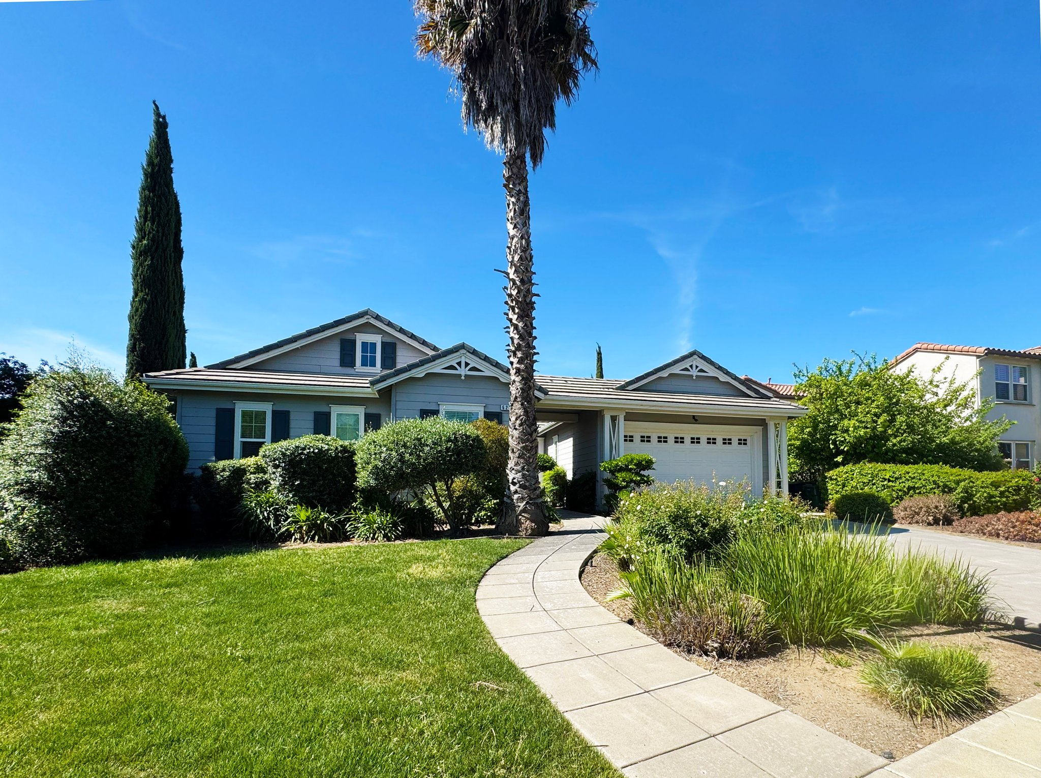 Mountain House House: 620 W Privado Way