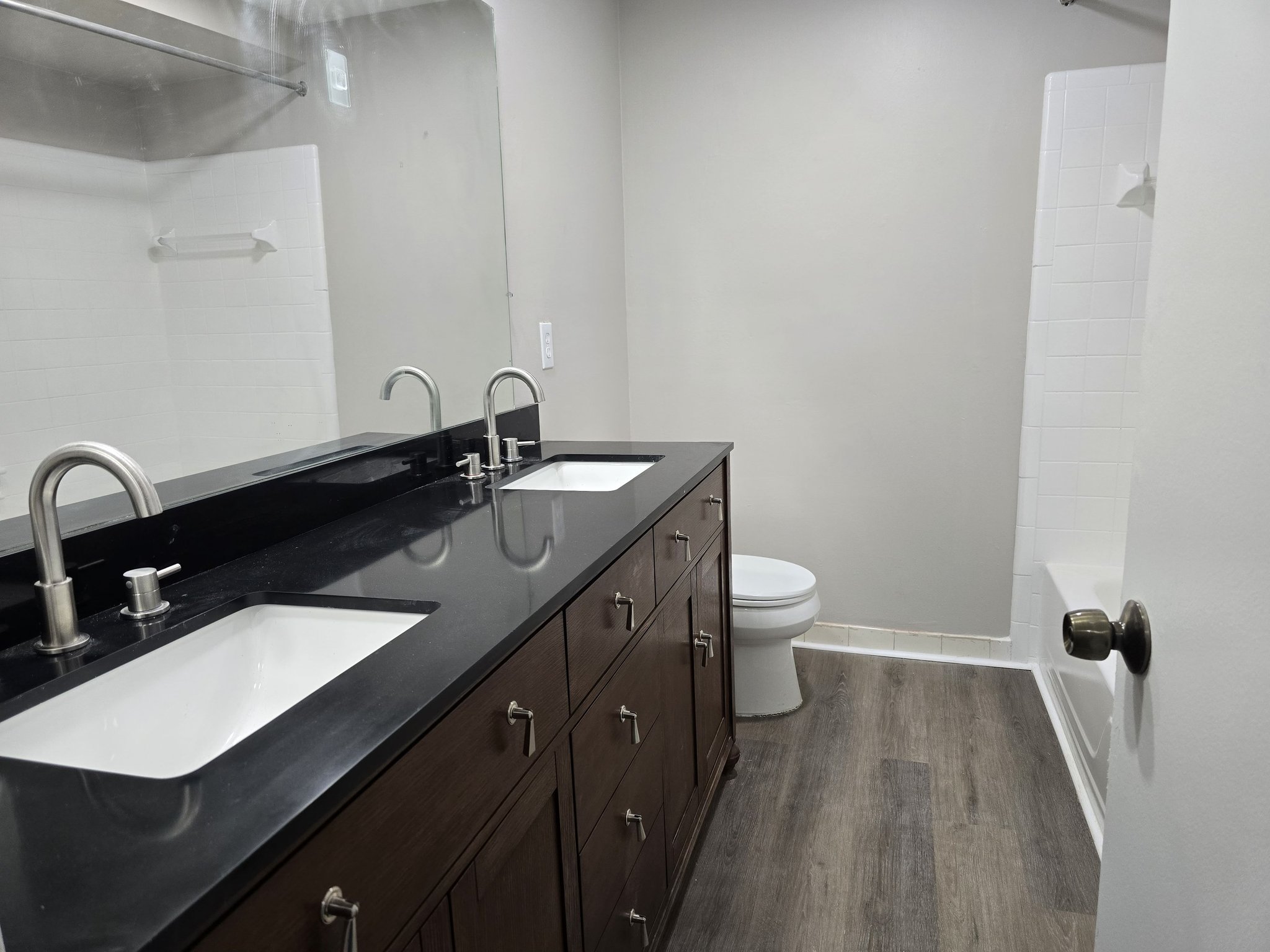 Sterling Heights Condo: 38177 Jamestown dr