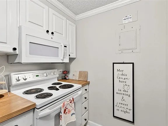 Atlanta Apartment: 375 Ralph McGill Blvd NE APT 604,