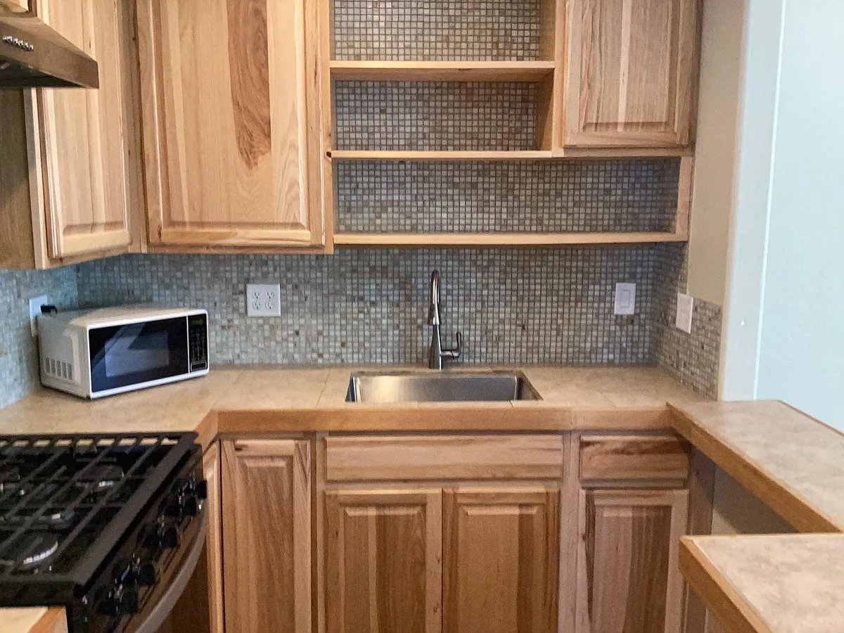 Ashland Apartment: 91 Randy St