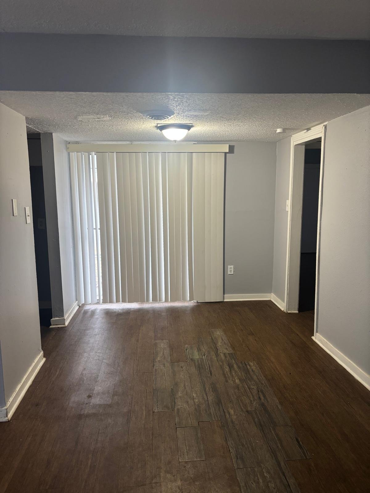 Jackson Apartment: 225 W McDowell Road