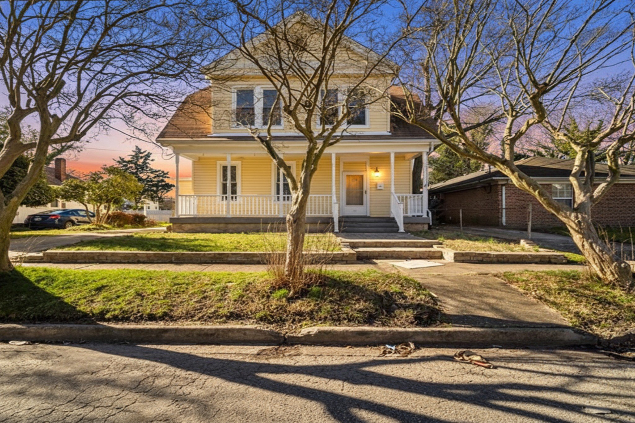 Norfolk House: 3027 Grandy Ave