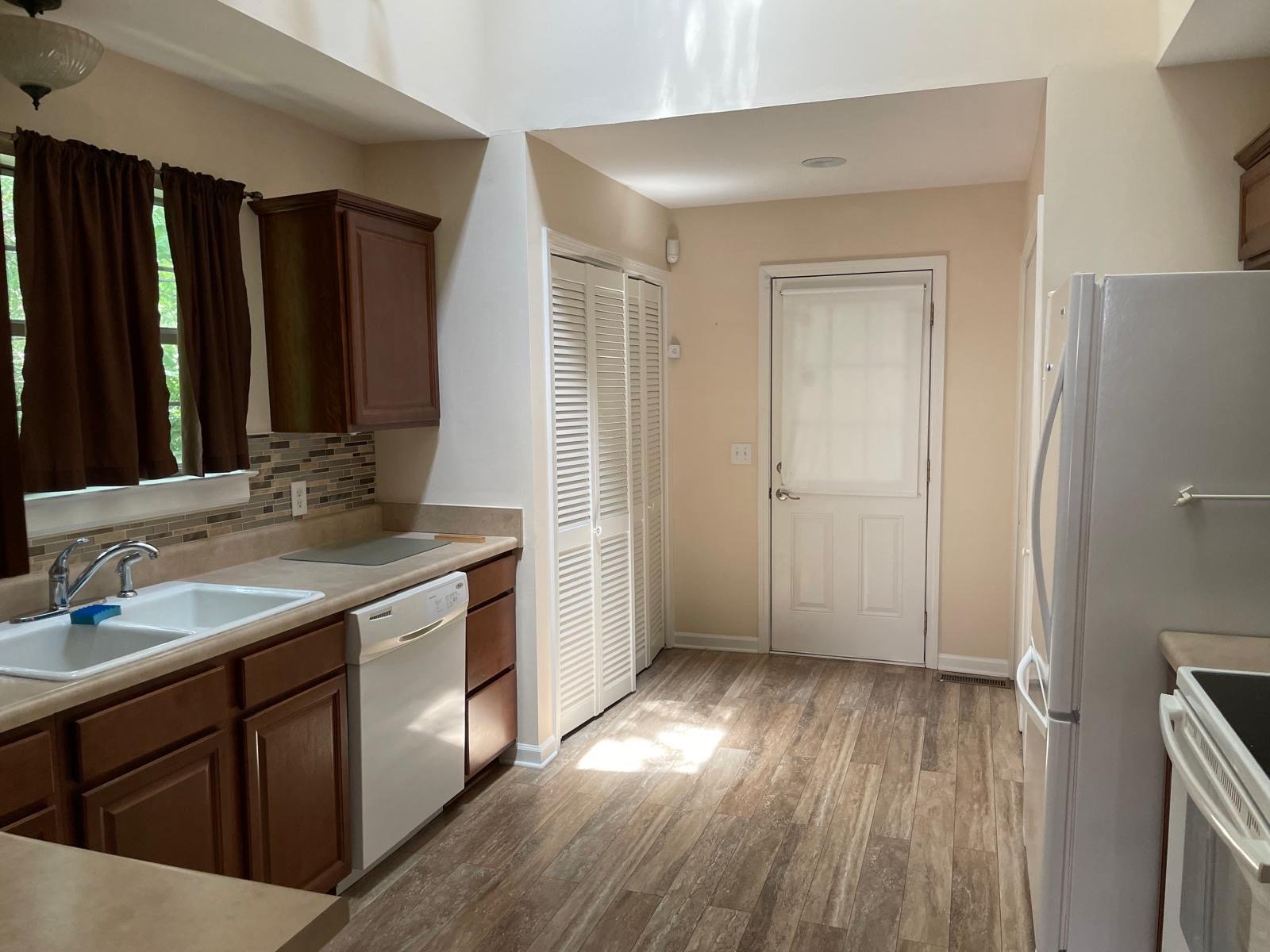 Hendersonville Condo: 212 Walton Ferry Rd