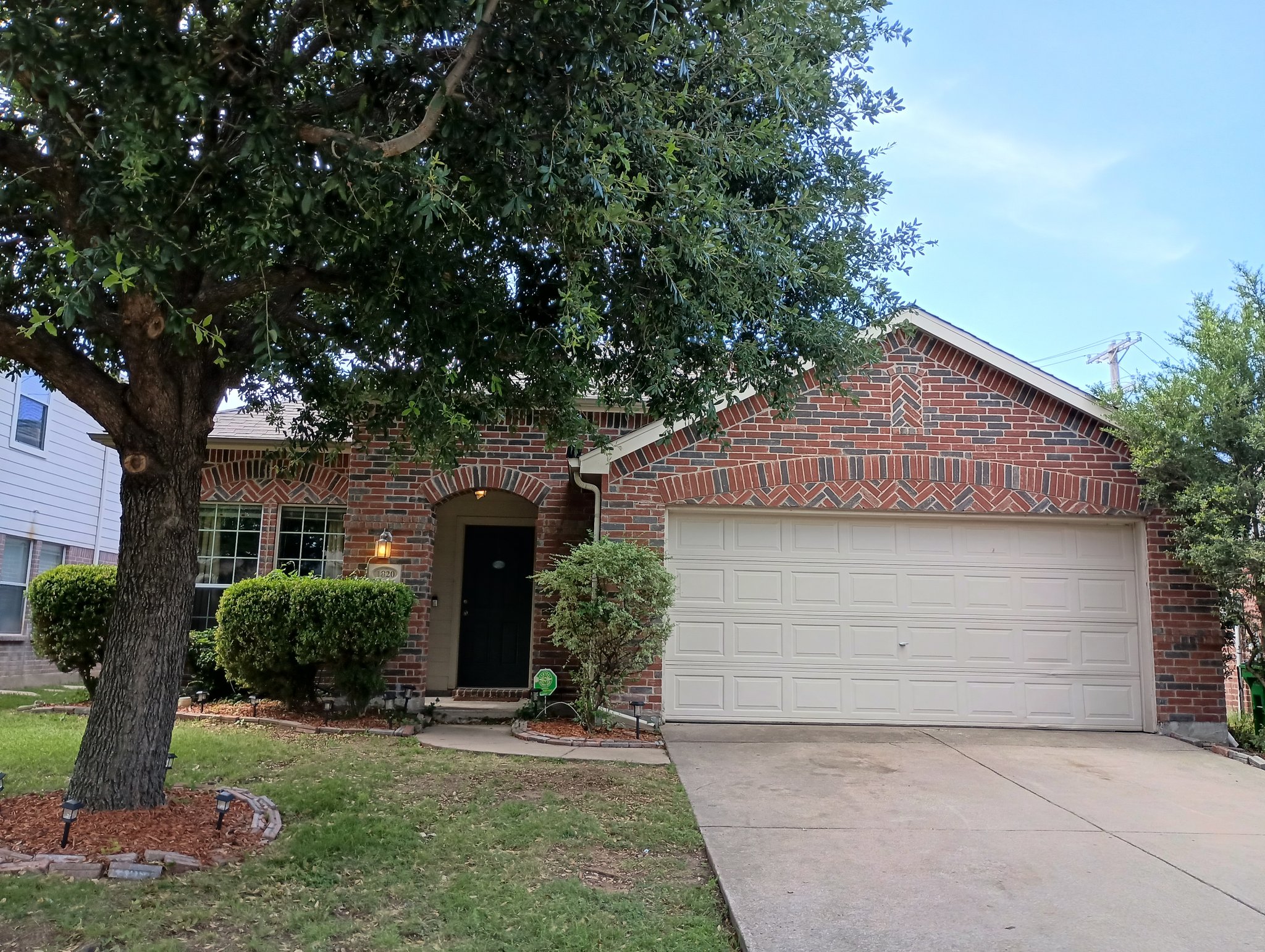 LITTLE ELM House: 1820 RINGTAIL DR