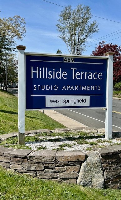 West Springfield Apartment: 469 Westfield Street