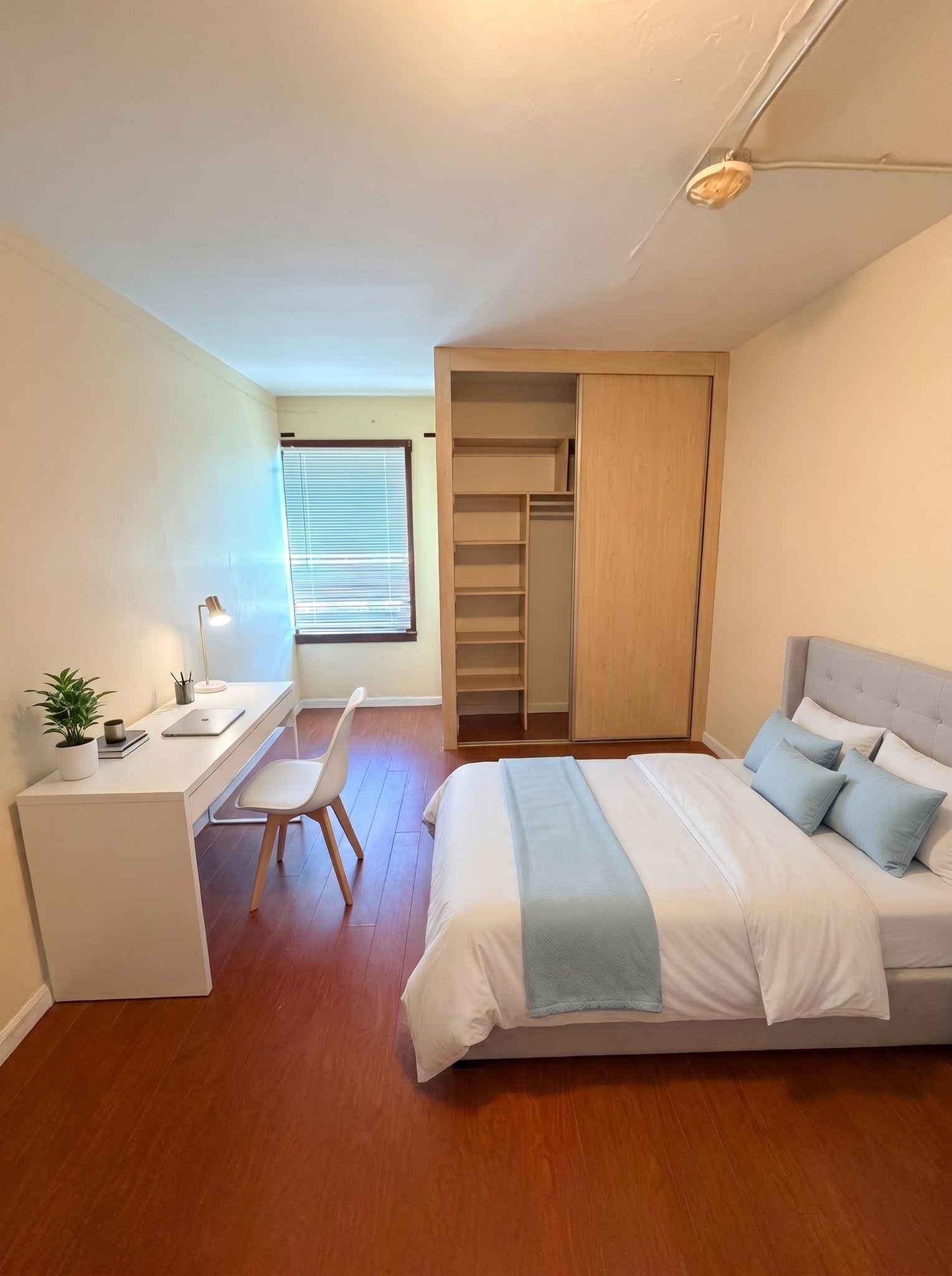 Berkeley Apartment: 1780 LeRoy