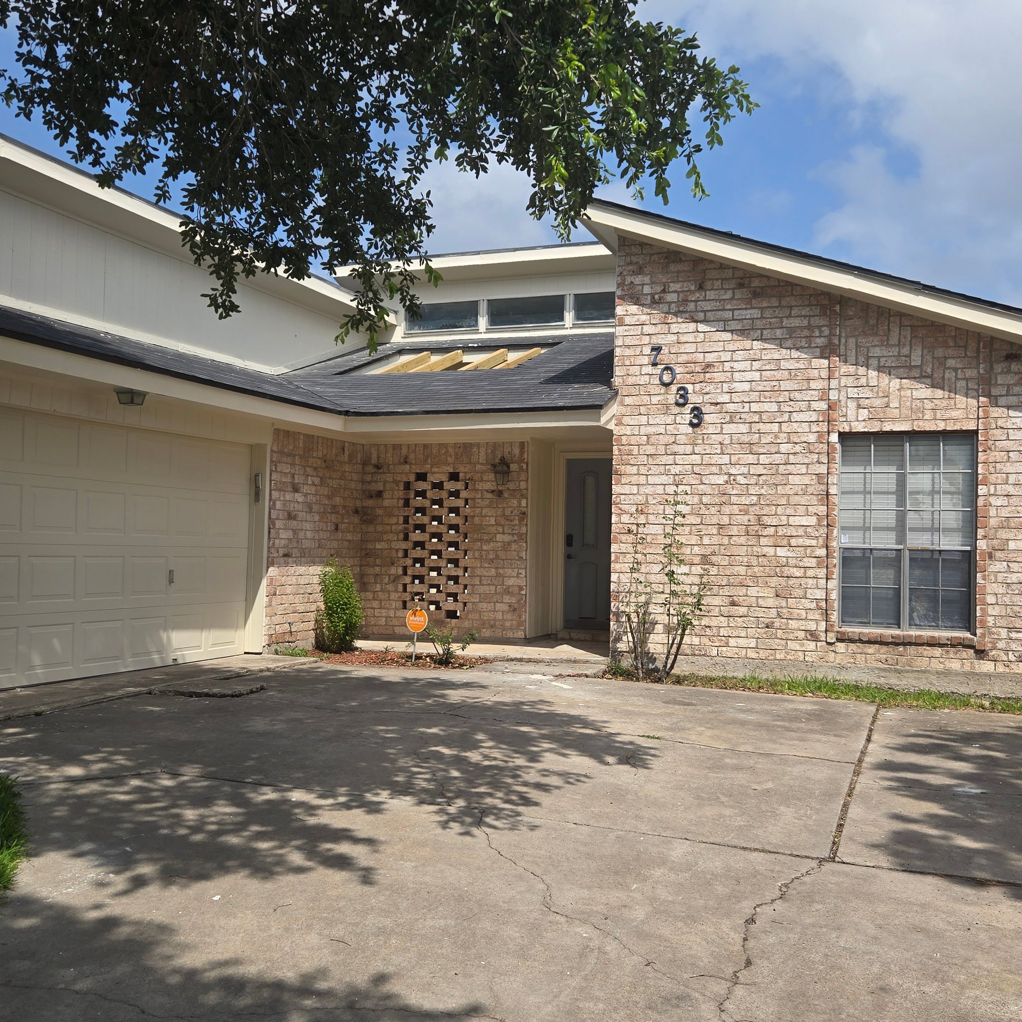 Corpus Christi House: 7033 Arapahoe St