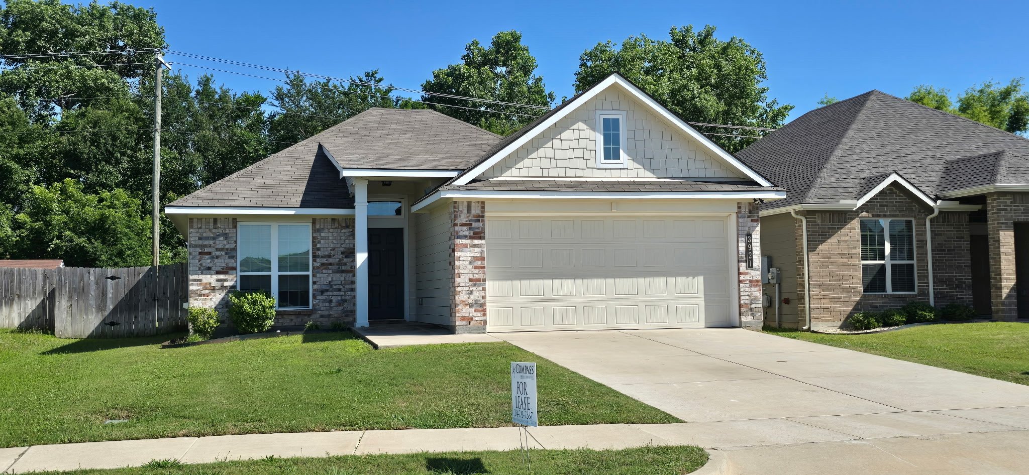 Waco House: 3921 S Fork Ranch Rd