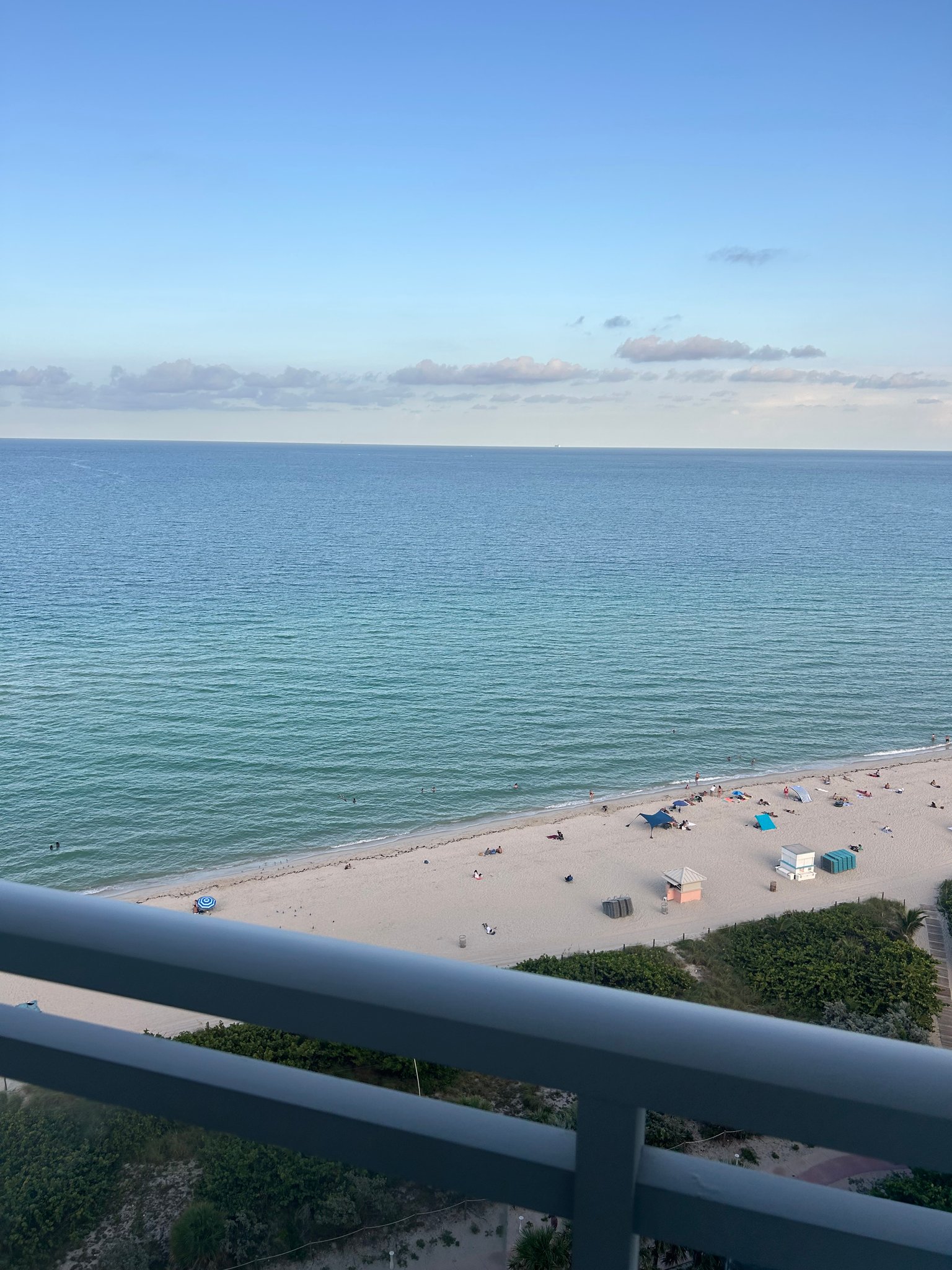 Miami Beach Condo: 7135 Collins Ave