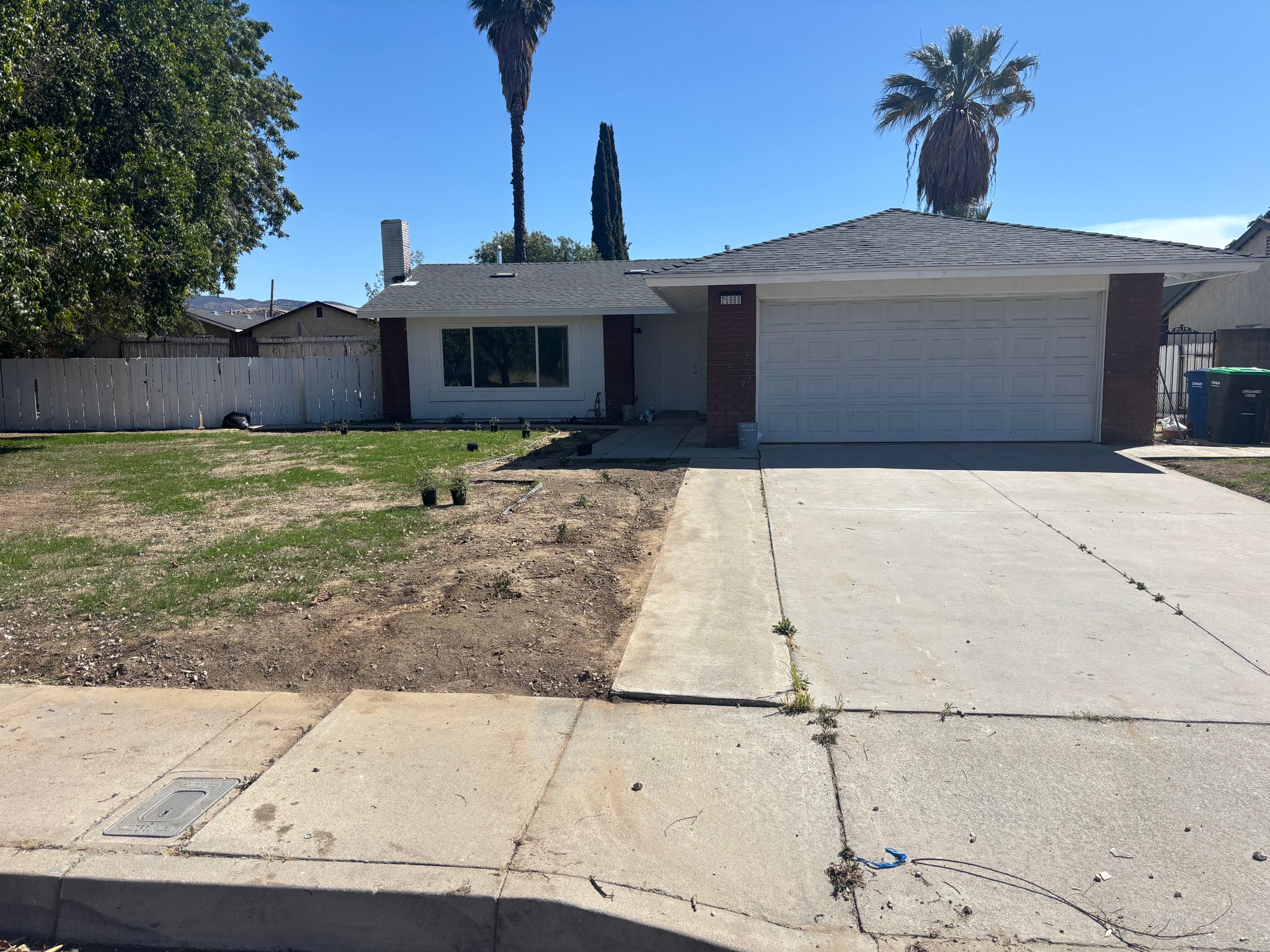 Loma Linda House: 25899 Amapolas St