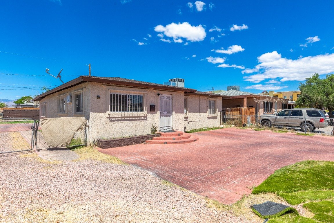 Las Vegas House: 1209 H Street