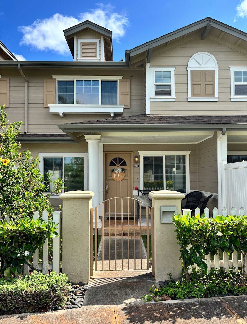 Ewa Beach Townhome: 91-2039 Kai 'Oli Street