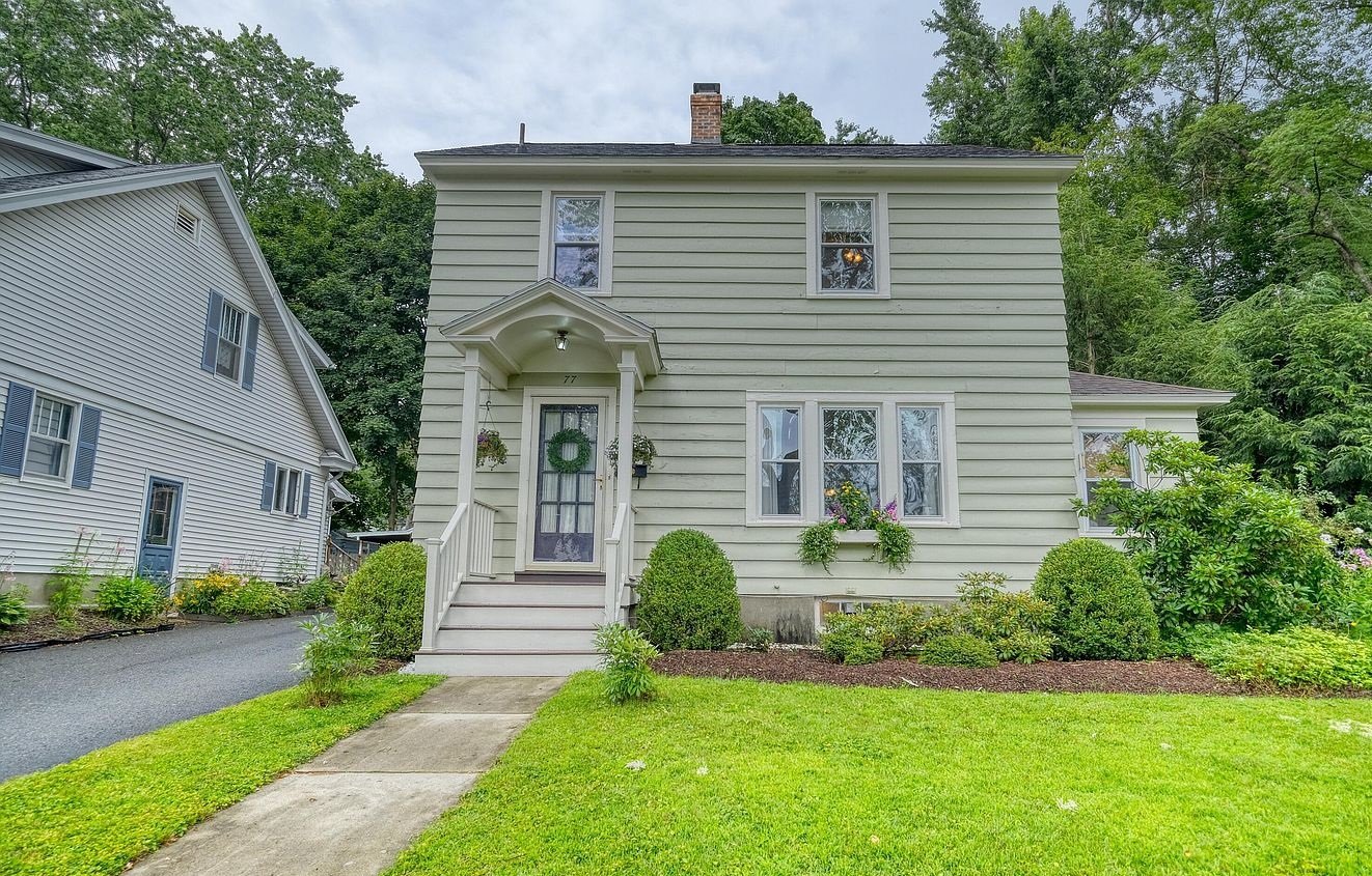 Pittsfield House: 77 Emerson Ave
