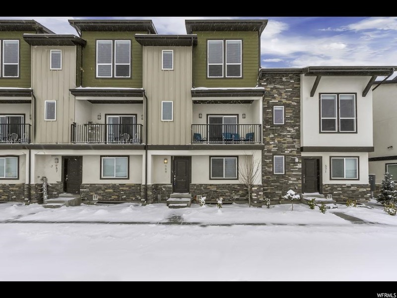 Bluffdale Townhome: 569 Lewski Ln