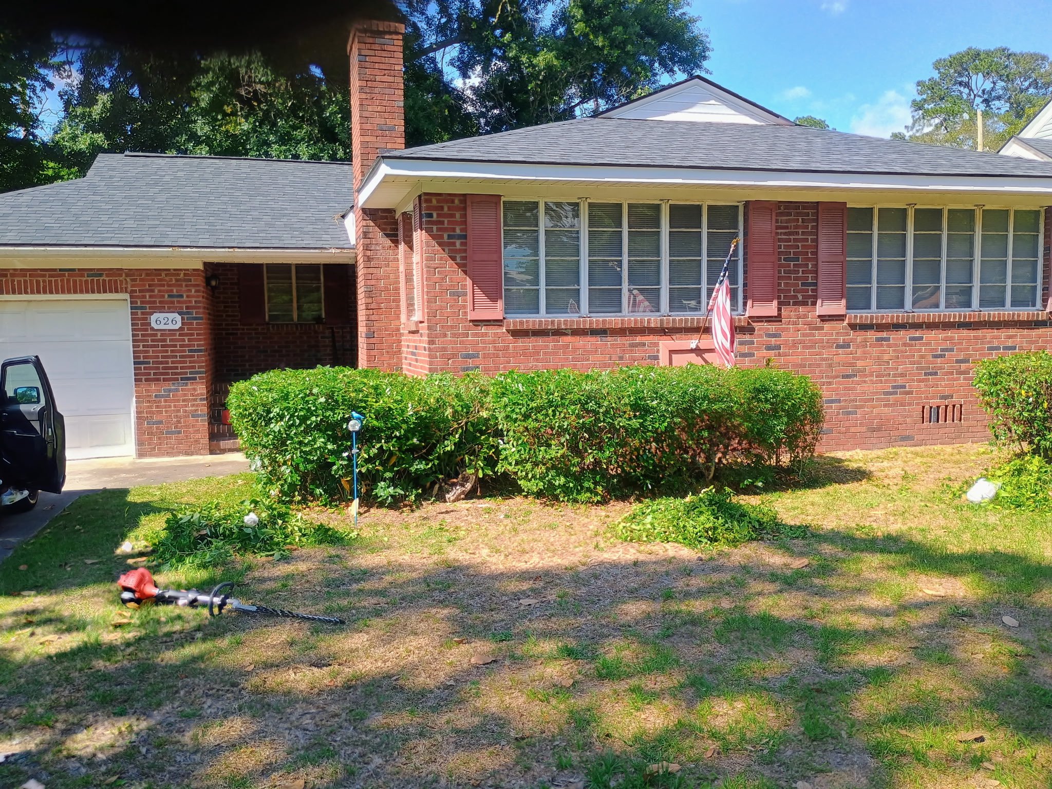 Savannah House: 626 Columbus Dr
