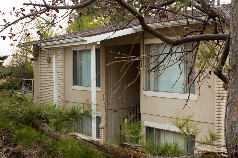Layton Apartment: 702 Eastside Dr