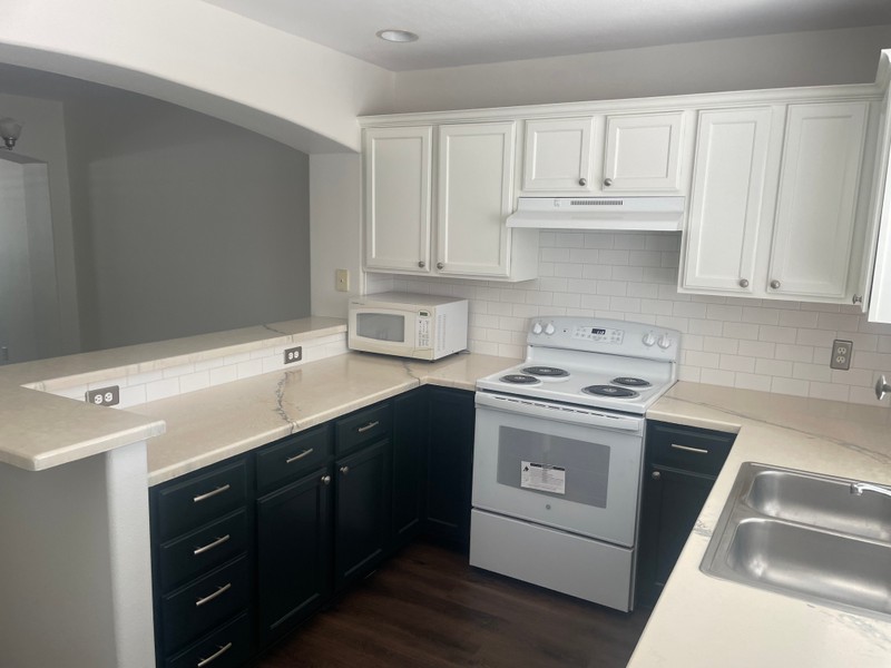 Orem Townhome: 1289 S 1145 W