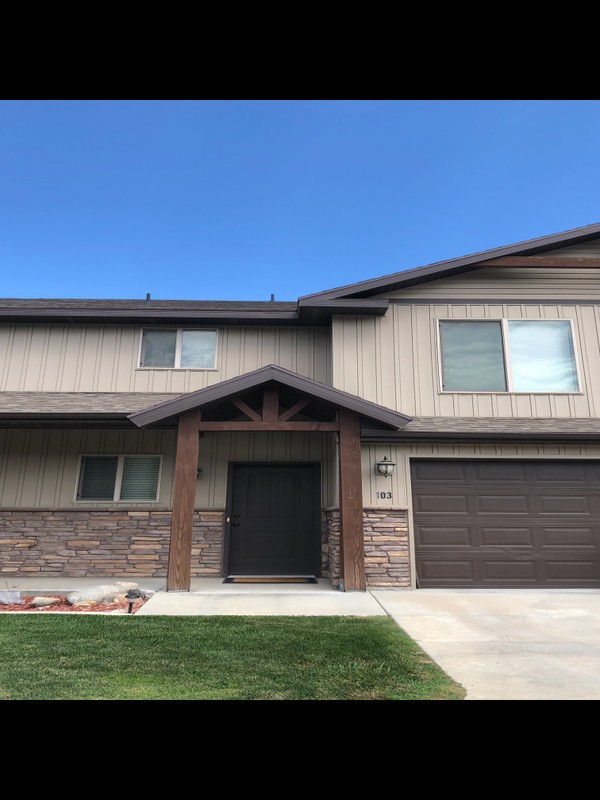 Brigham City Townhome: 1060 E 200 S
