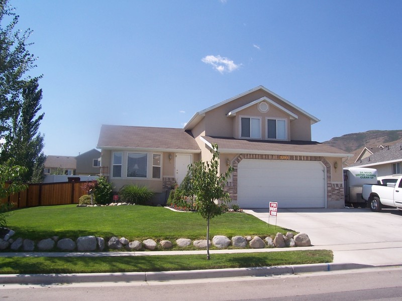 Herriman House: 5293 W Elk Horn Peak Dr