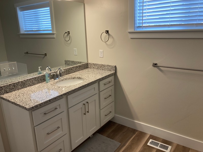 North Logan Single Room: 2025 N 380 E