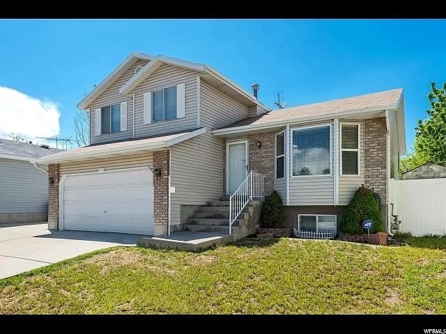 West Jordan House: 6732 S Clernates Dr