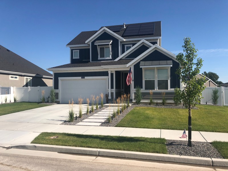 Riverton House: 2422 W 11730 S