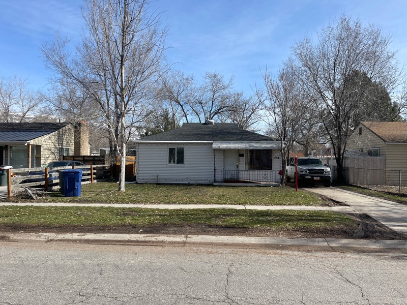 Salt Lake City House: 754 N Colorado St