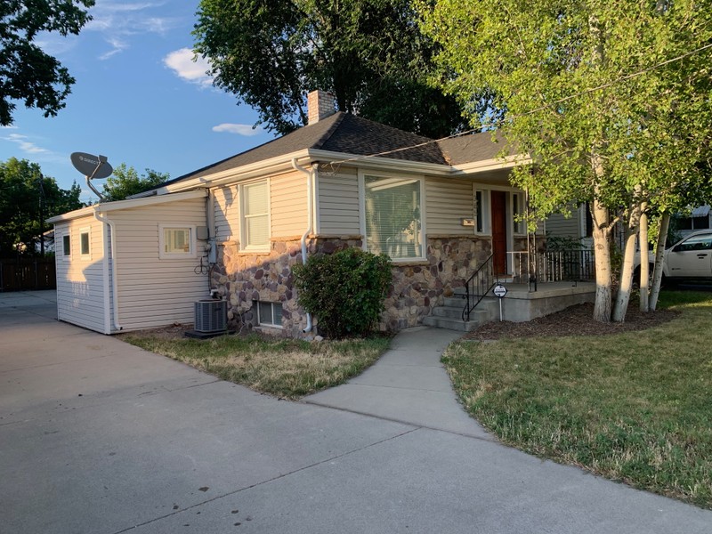 Salt Lake City House: 765 E Garden Ave