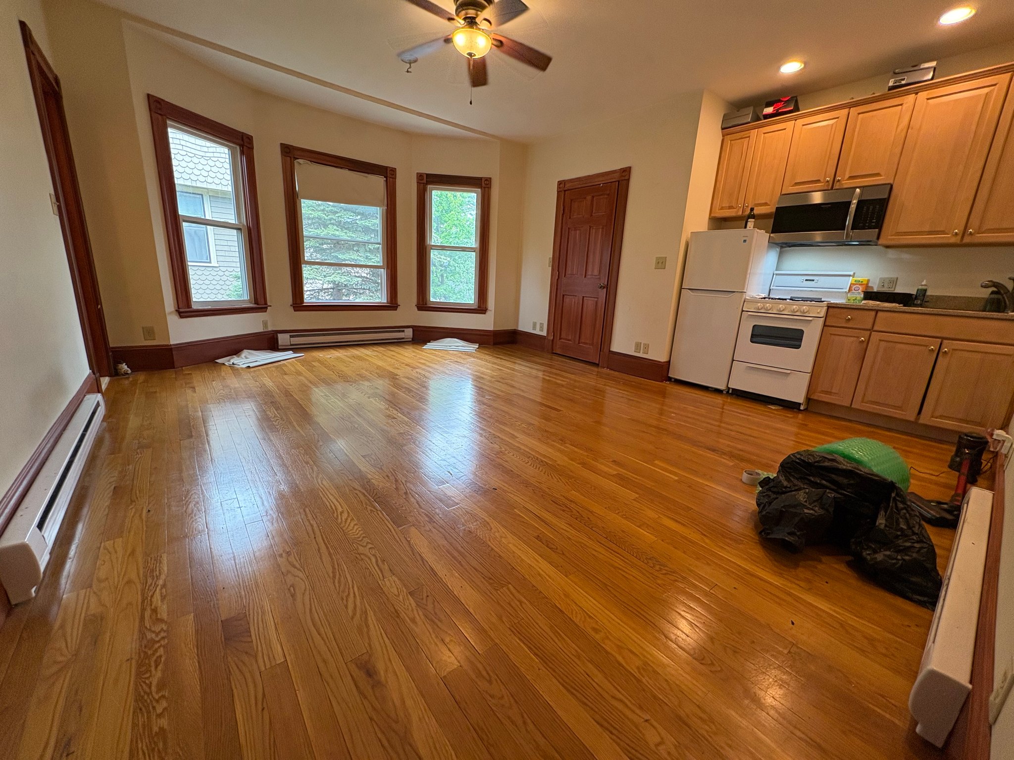 Cambridge Apartment: 59 Garfield St. Cambridge, MA