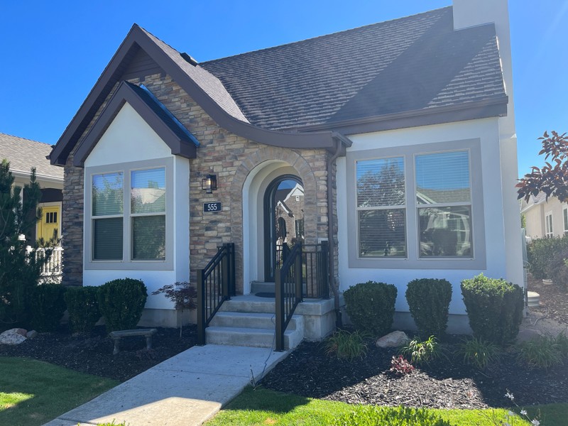Lehi House: 555 E 3375 N