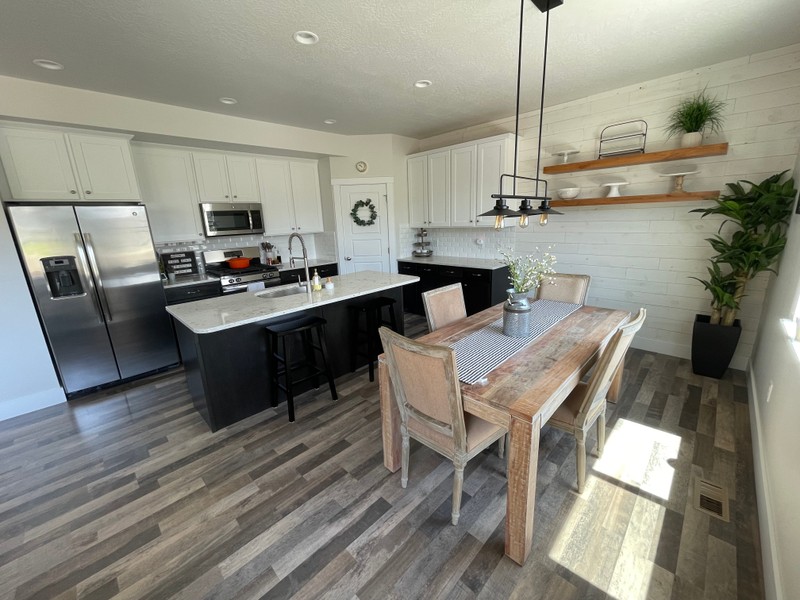 Herriman Townhome: 4377 W Autumn Path Ct