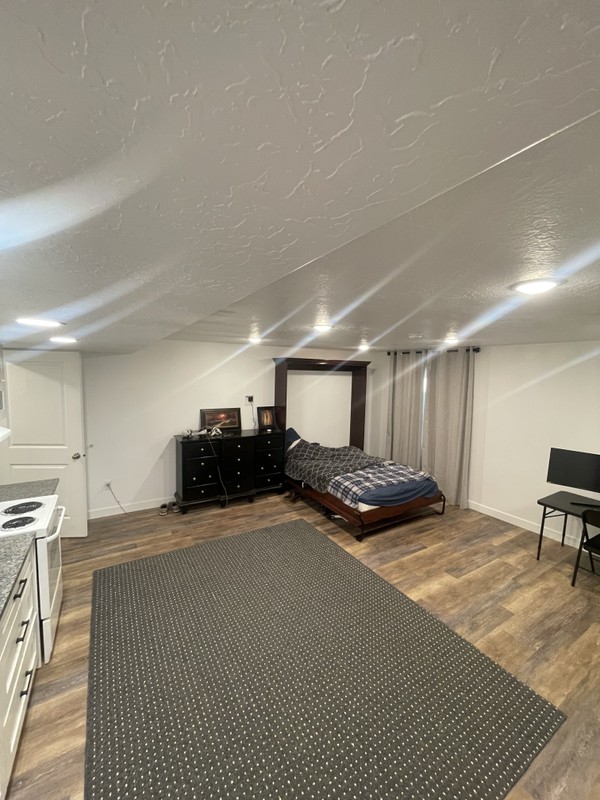 Saratoga Springs Single Room: 597 N Scuttlebutt Ln