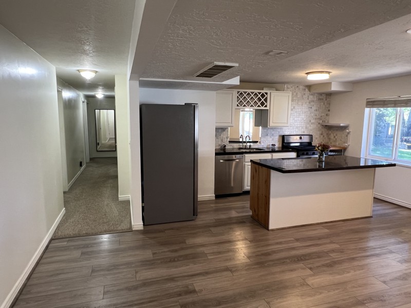 Draper Multiplex: 1219 E Bridle Trail Rd