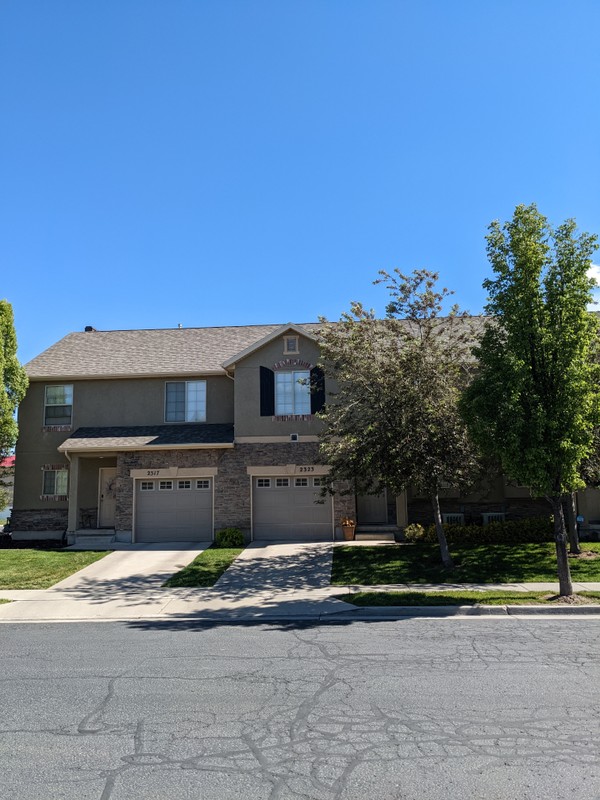 Riverton Townhome: 2323 W Adelaide Dr