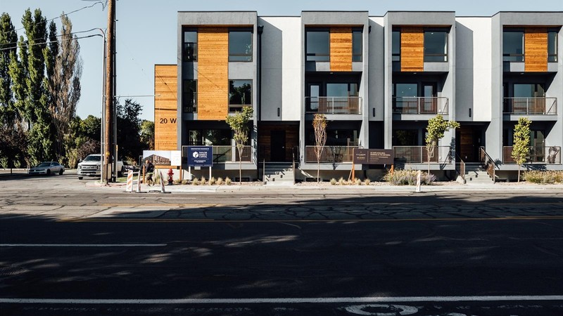 Salt Lake City Townhome: 24 W 1700 S