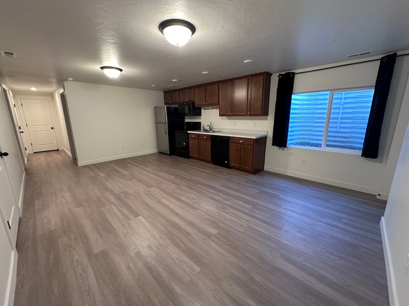 Eagle Mountain Multiplex: 933 E Blackfeet Dr