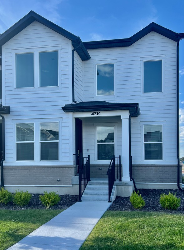 Herriman Townhome: 4314 W Watchmen Way