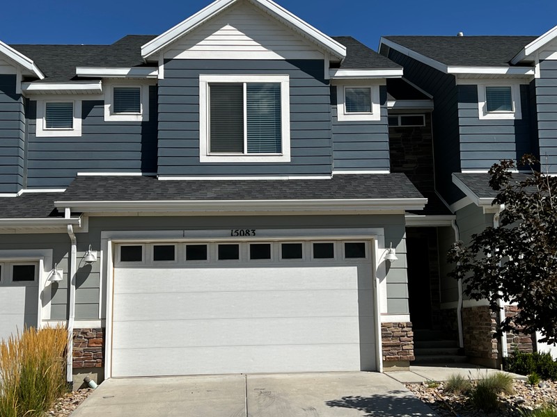 Bluffdale Townhome: 15083 S Gallant Dr