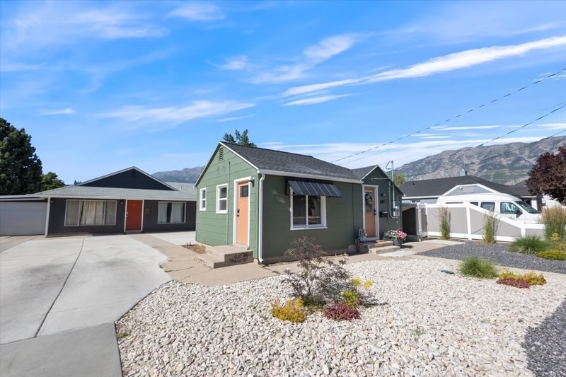 Orem House: 269 E 1000 S
