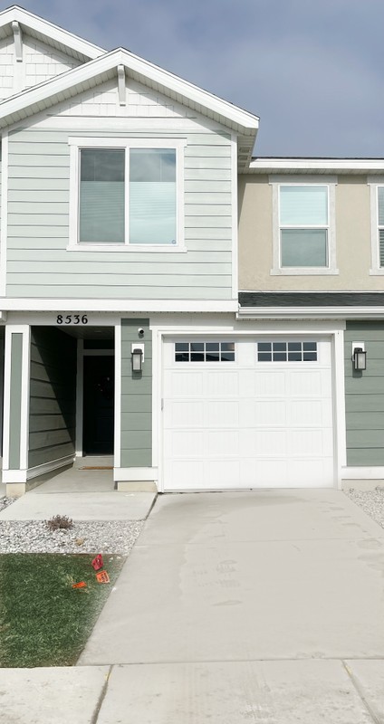 Magna Townhome: 8536 W Beckville Dr