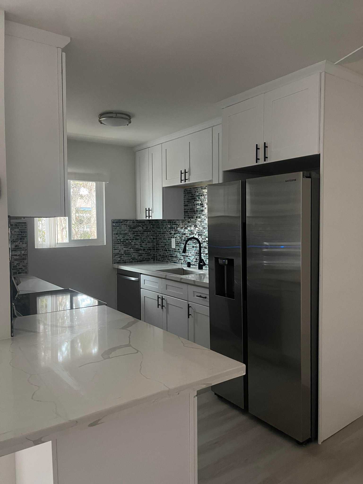 San Diego Apartment: 2330 Grove Ave