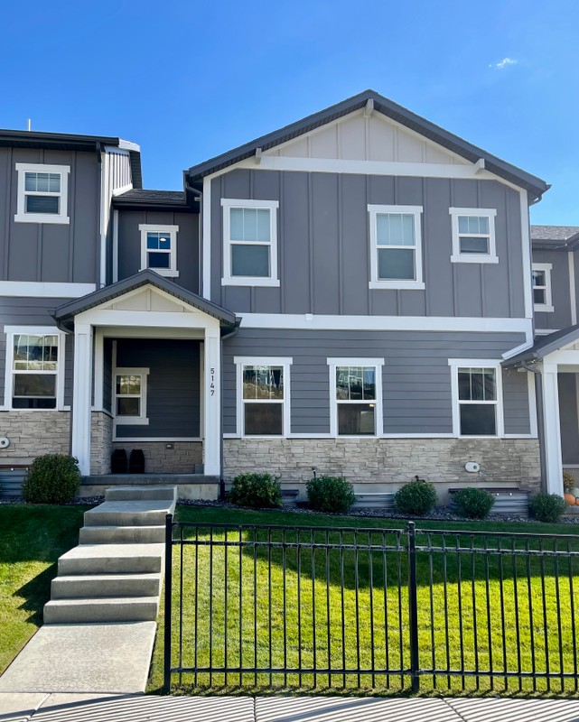 Lehi Townhome: 5147 N Marble Fox Way