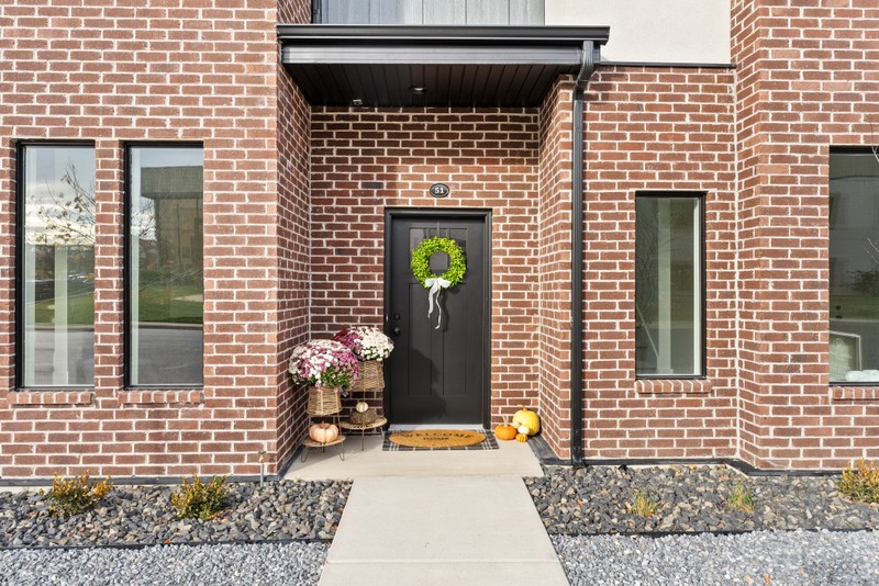 Bountiful Townhome: 49 E 200 N