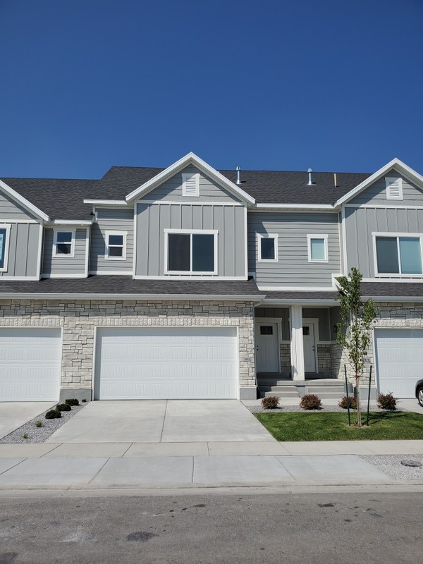 Lehi Townhome: 980 W Vista Ridge Dr