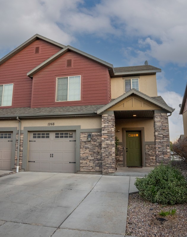 Saratoga Springs Townhome: 1268 N Baycrest Dr