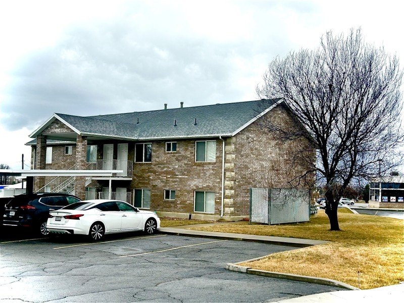 Pleasant Grove Apartment: 472 E 1000 S